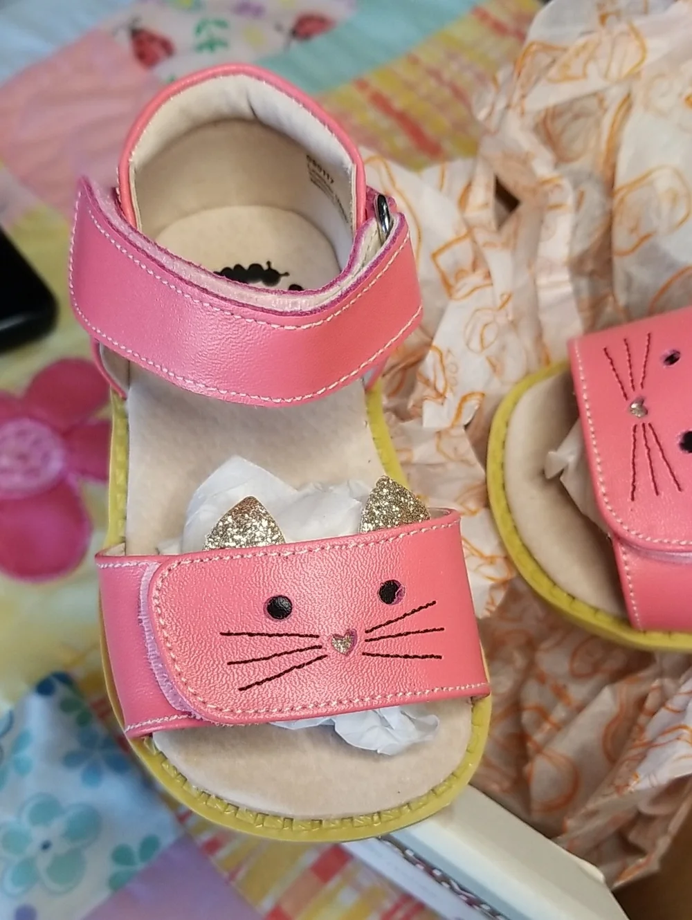 Livie & Luca Kids' Coral Leather Adjustable Sandals Size 4 Tabby